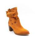 Terracotta summer boots.