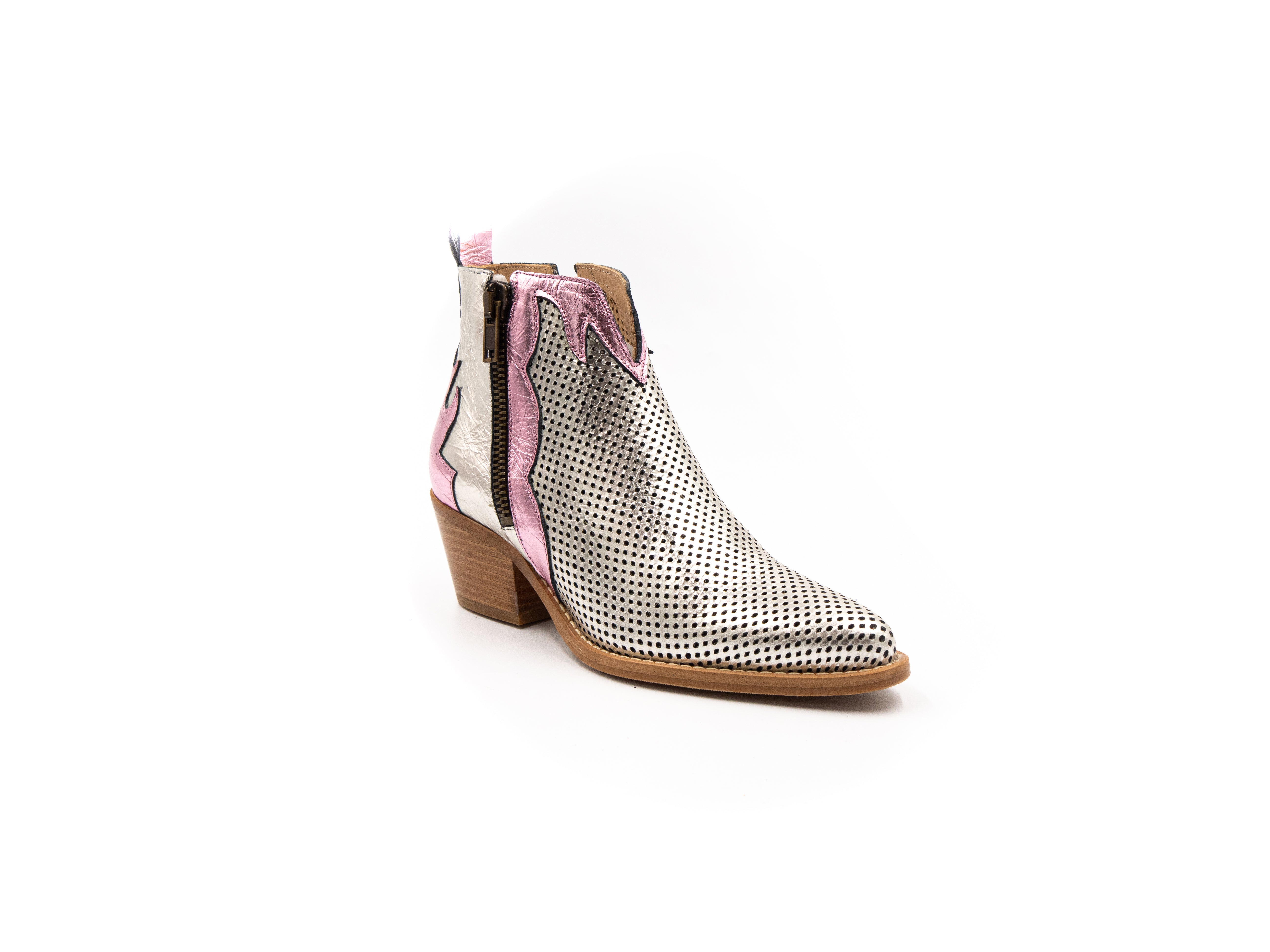 Cowboy-style summer boots in silver and metallic pink.
